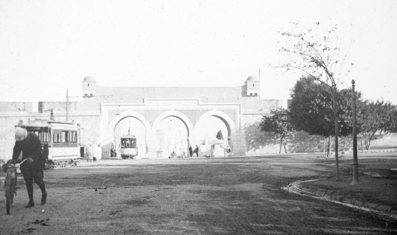 Tunis - Gateway of the City
