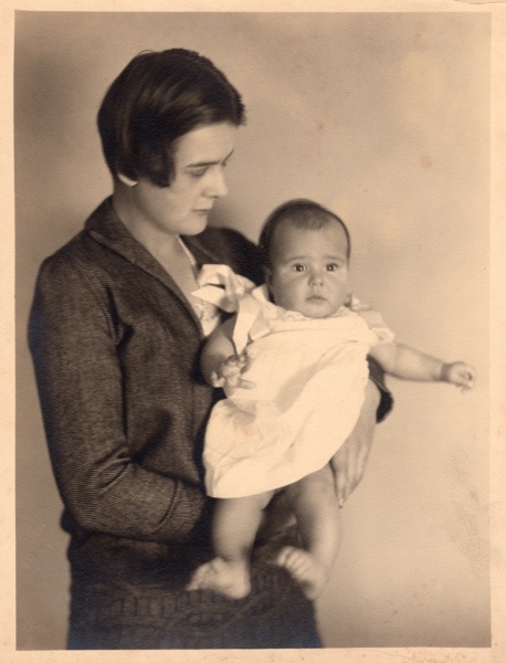 Nancy and one of the kids, probably Lee