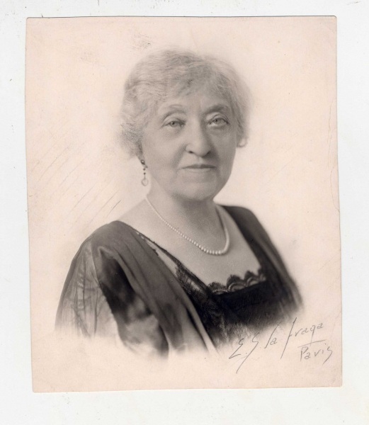 I believe, my dear Hope, that you will recognize the person in this photo. I already sent a copy to Nancy three years ago, and I thought it would please you as well. Shot - End of May, 1932 - Paris.With affection, Aunt Celeste - December, 1935.