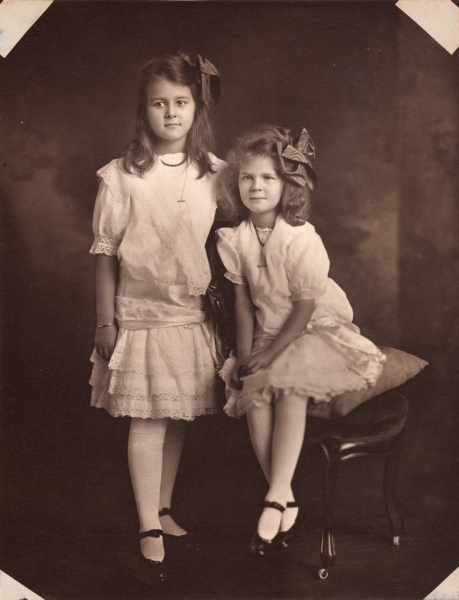 Nancy & Hope - Oct 1914